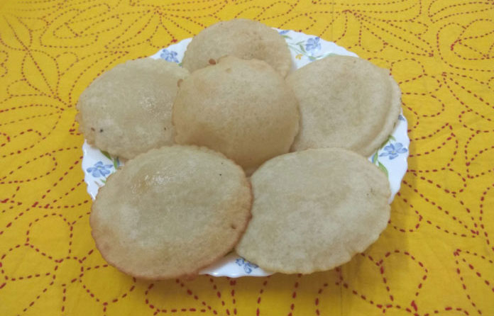 নারিকেল দুধের মালপুয়া_০১_নুরুন নাহার_NURUN NAHAR_রন্ধনশিল্পী_বাংলাদেশ_বাংলা রেসিপি_TAYYIB_TAYYIBORG_TAYYIBBANGLADESH