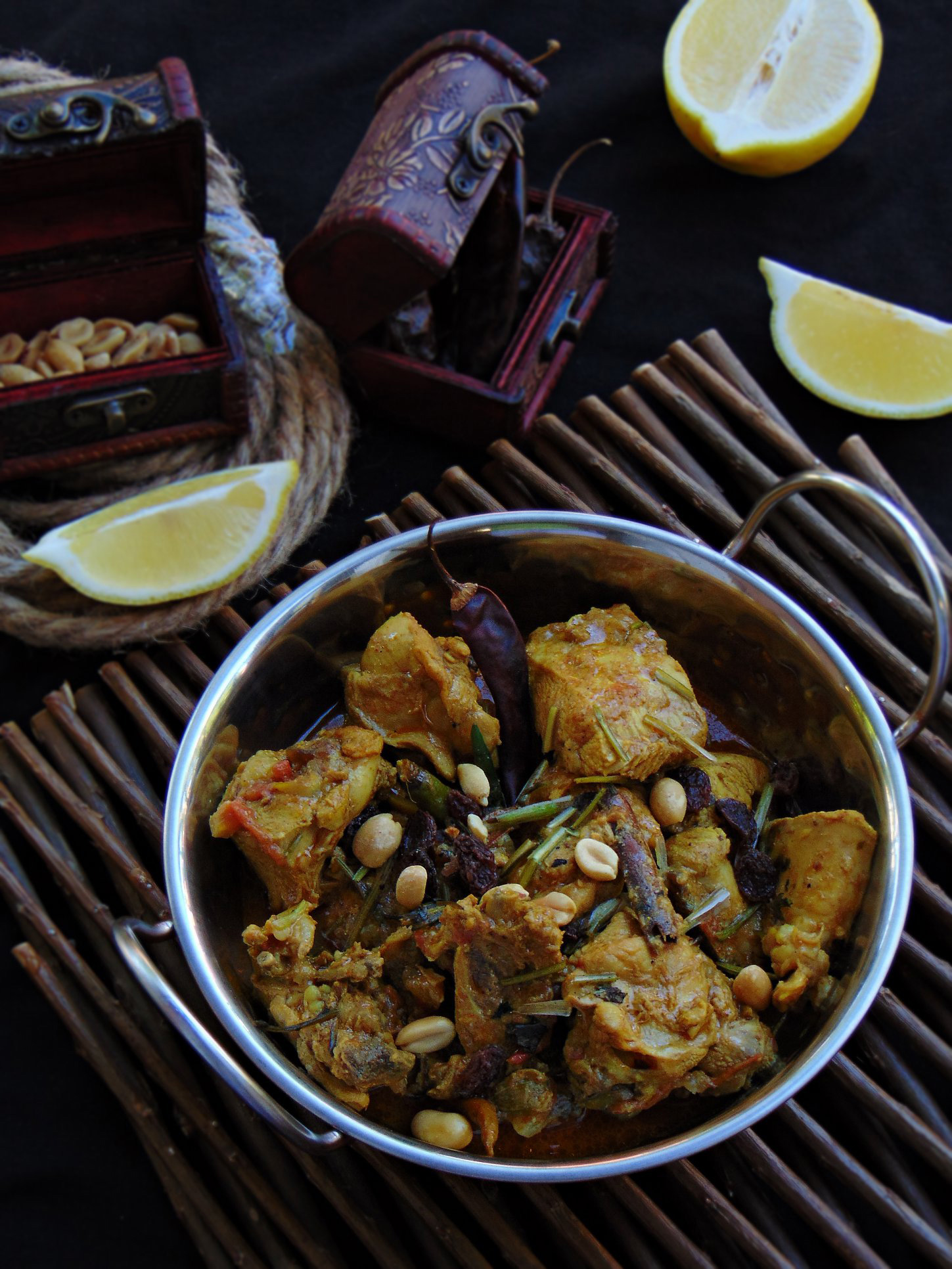 পেশওয়ার স্টাইল চিকেনকারী_ফারহানা শারমিন তৃষা_FARHANA SHARMIN TRISSA_বাংলাদেশ_বাংলা রেসিপি_TAYYIB_TAYYIBORG_TAYYIBBANGLADESH